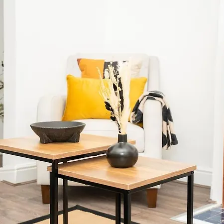 Stylish Home In York - Free Wifi & Parking - Close To Racecourse & City Centre Exterior foto